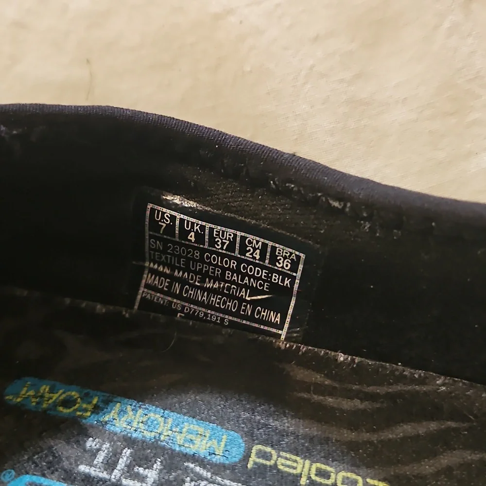 Skechers Women's Black Knit Slip-On Sneakers 7 - Picture 6 of 7
